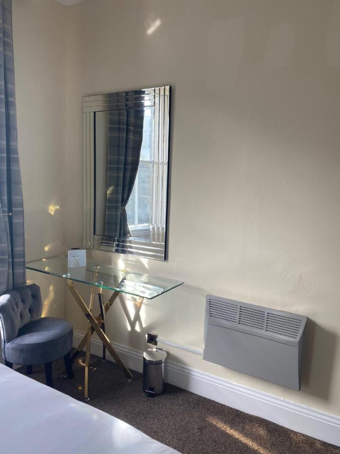 Merewyke Boutique Luxury Family Apartment Sleeps 4 , Central Location Windermere Ngoại thất bức ảnh